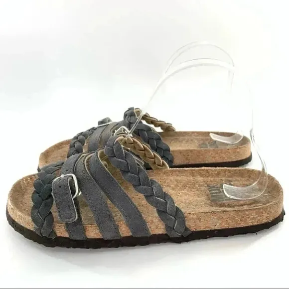 Muk luks womens sandals size 8 gray suede braided boho festival walking