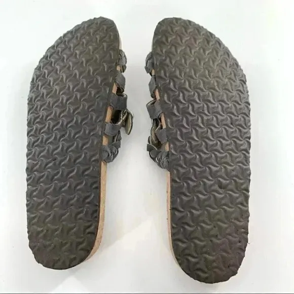 Muk luks womens sandals size 8 gray suede braided boho festival walking