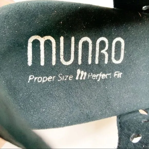 MUNRO MICKEE Black Peep Toe Slingback Sandal 7N