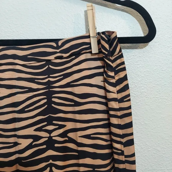 Munthe NWT Tiger 🐅 Print Asymmetrical Skirt