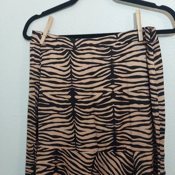 Munthe NWT Tiger 🐅 Print Asymmetrical Skirt