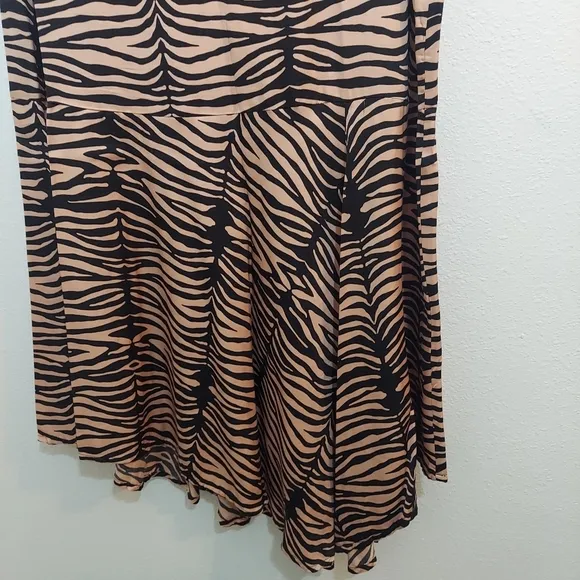 Munthe NWT Tiger 🐅 Print Asymmetrical Skirt