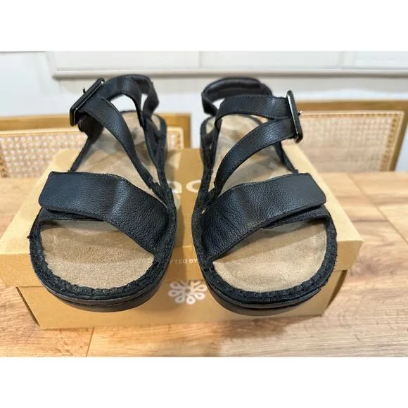 Naot Castelo Sandals Black Soft Leather Size 9 US 40 EU NIB Lightweight Comfy