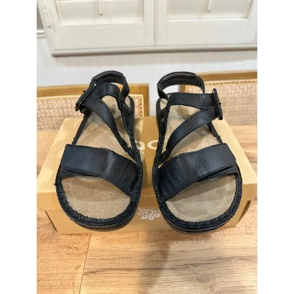 Naot Castelo Sandals Black Soft Leather Size 9 US 40 EU NIB Lightweight Comfy