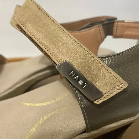 NAOT Intact Bronze Leather Sandal Metallic Ankle Strap Comfy Chunky Heel Size 11