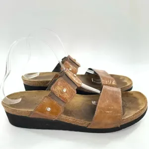 Naot sandals size 11.5 Carmel brown patent leather orthopedic comfort flatforms