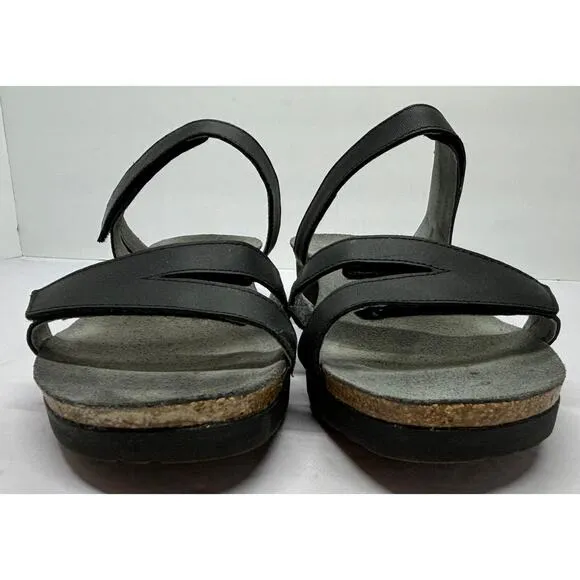 Naot Whetu Black Leather/Patent Leather Womens Sandals Size 38 7.5 US Orthopedic