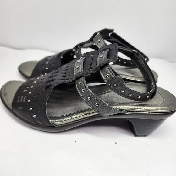 Naot Womens size 8 Black Leather Studded Sandals Size Eu 39