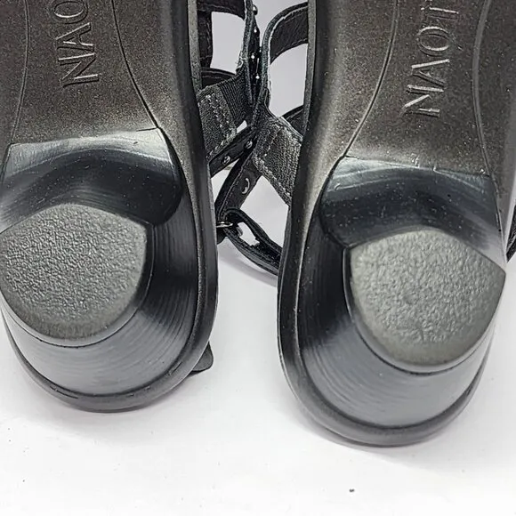 Naot Womens size 8 Black Leather Studded Sandals Size Eu 39