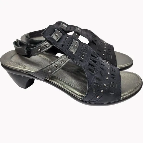 Naot Womens size 8 Black Leather Studded Sandals Size Eu 39