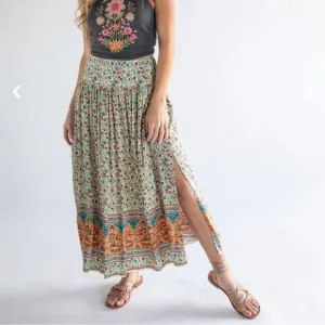 Natural Life Addie Boho Lightweight Midi Slit Skirt Cream Orange Border Small