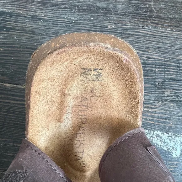 Naturalista Sandals Brown Size 39
