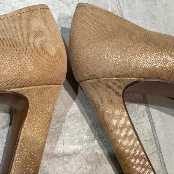 NATURALIZER odetta heels beige gold leather pumps peep toe women’s 12 Wide NEW