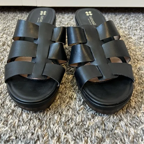 Naturalizer Women’s Black‎ Slide Sandals With Heel Size 8.5