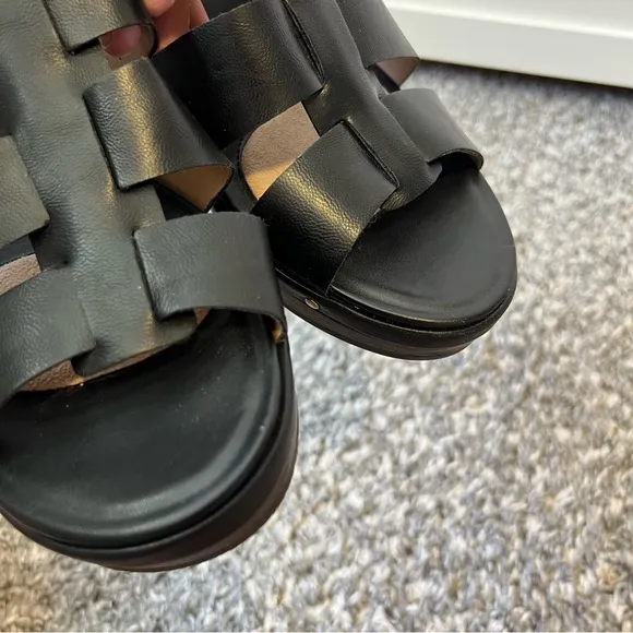 Naturalizer Women’s Black‎ Slide Sandals With Heel Size 8.5