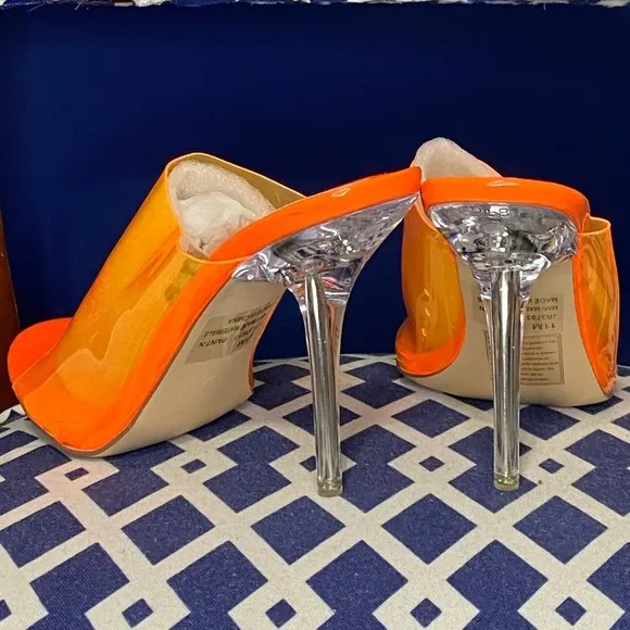 Neon orange clear lucite bright heeled mules open toe mule sandals Sz 11