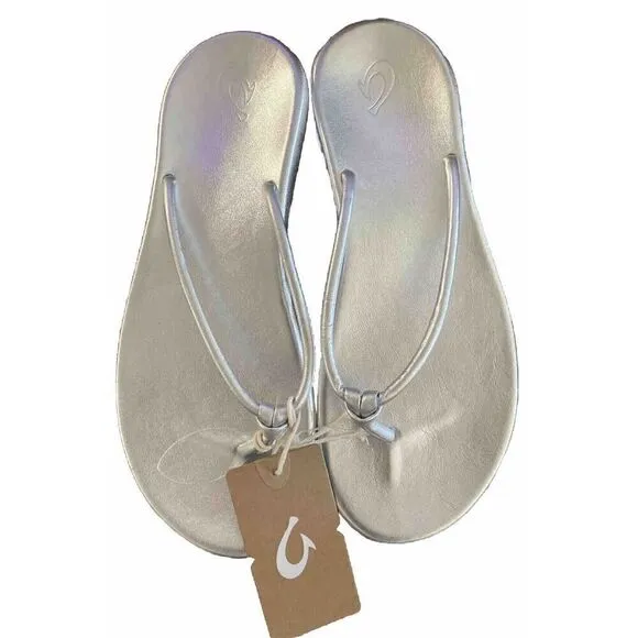 New $120 Women's Olukai Huawai Leather Thong Sandals Size 11 Silver Flip Flops