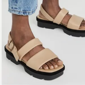 NEW $280 VINCE Bowie Slingback Lug Sole Leather Cushion sandals women size 8.5