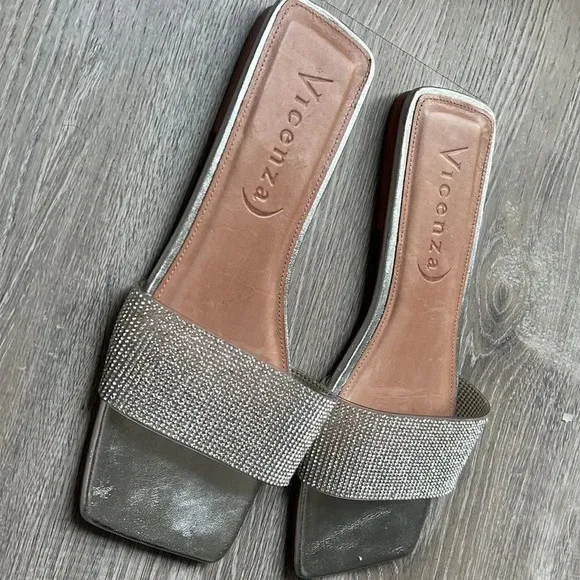 NEW Anthropologie Vicenza Metallic Slide Sandals