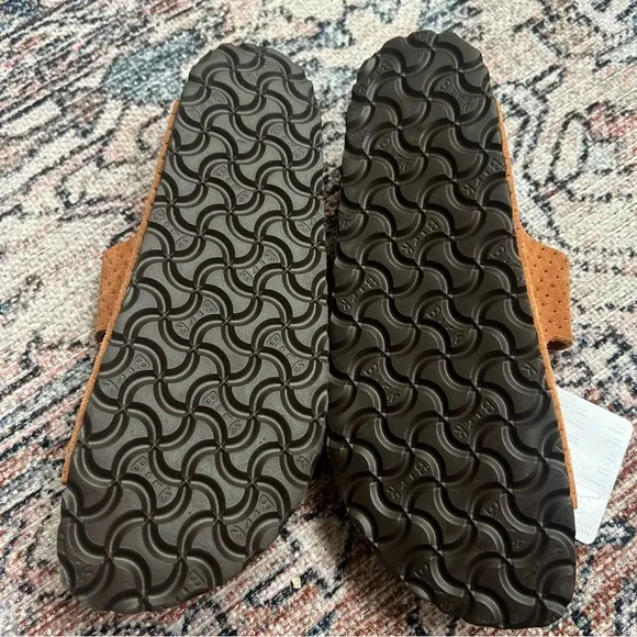 NEW Birkenstock Arizona Embossed Sandals - Suede Burnt Orange Unisex Size 38 NWT