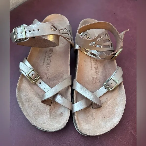 New Birkenstock Asmara Metallic Gold Ankle WrapCutout Leather Sandals.