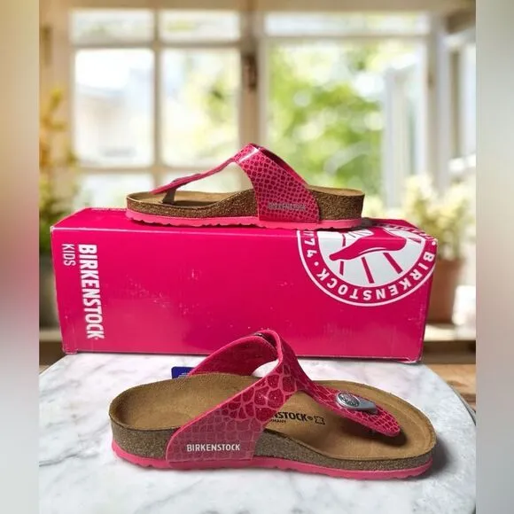 NEW • Birkenstock • Gizeh Magic Snake Pink Slip-on Sandals EU 30