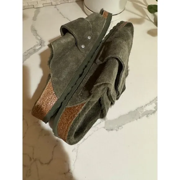 NEW Birkenstock Kyoto Shearling Sandals Size EU 40 US 9 Olive Green