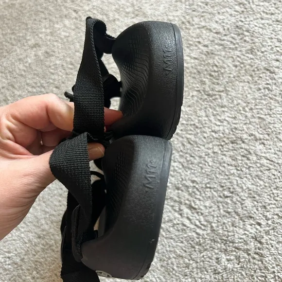 New CHACO MEN'S Size 11 Z/1 CLASSIC Adjustable All Black Hiking SANDALS