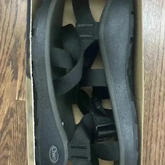 “New” Chaco Men's Z/Cloud Sandal - Solid Black - Size 12 (J105593) Hiking