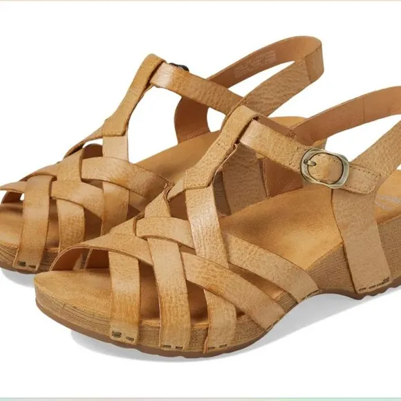 new DANSKO women's Tinley GENUINE LEATHER strappy sandals in tan 252