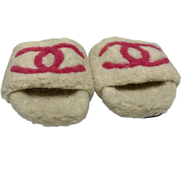 NEW Fashion “Just For Fun” Designer CC Faux Sheepskin Slipper Slide Sandals 37