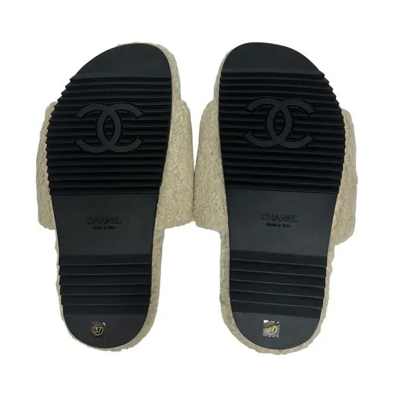 NEW Fashion “Just For Fun” Designer CC Faux Sheepskin Slipper Slide Sandals 37