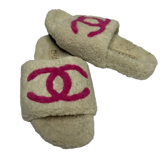 NEW Fashion “Just For Fun” Designer CC Faux Sheepskin Slipper Slide Sandals 37