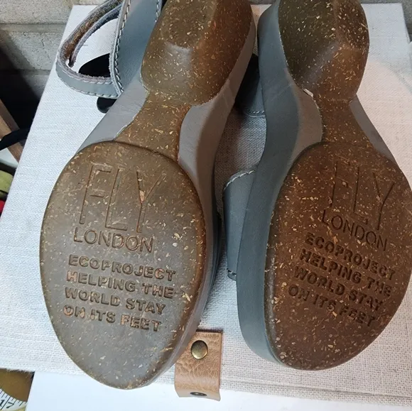 New Fly London Stylish Gray Women's Sandals