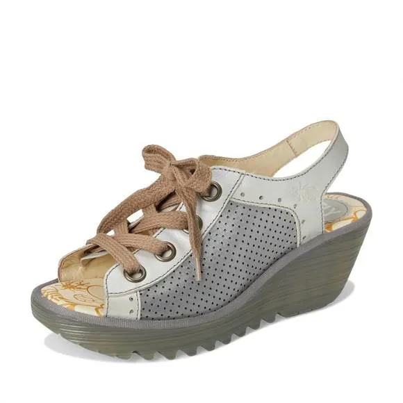 NEW FLY LONDON women's yuta617fly wedge sandal in silver/plomo