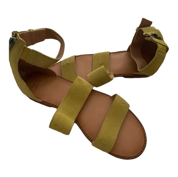 NEW FRYE Evie 2 Band Leather Sandals Lime Size 10M