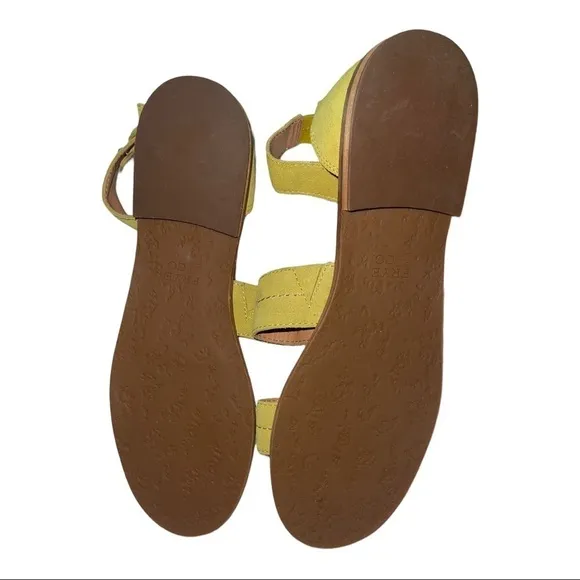 NEW FRYE Evie 2 Band Leather Sandals Lime Size 10M