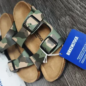 New In Box Birkenstock Kids Arizona Camouflage Sandals 31