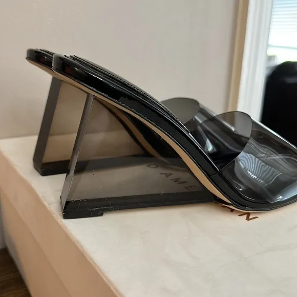 NEW IN BOX Good American Clear Black Wedge Mule Sandals