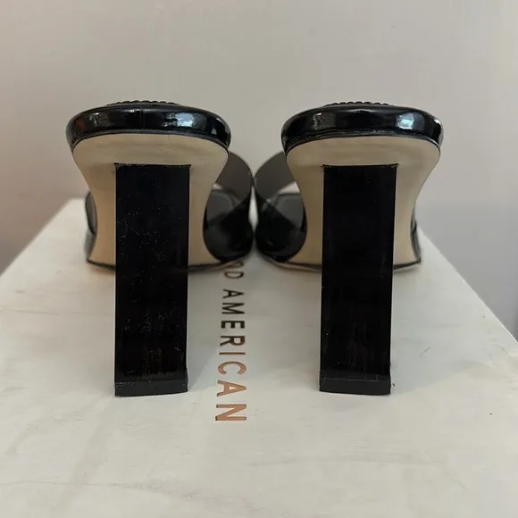 NEW IN BOX Good American Clear Black Wedge Mule Sandals