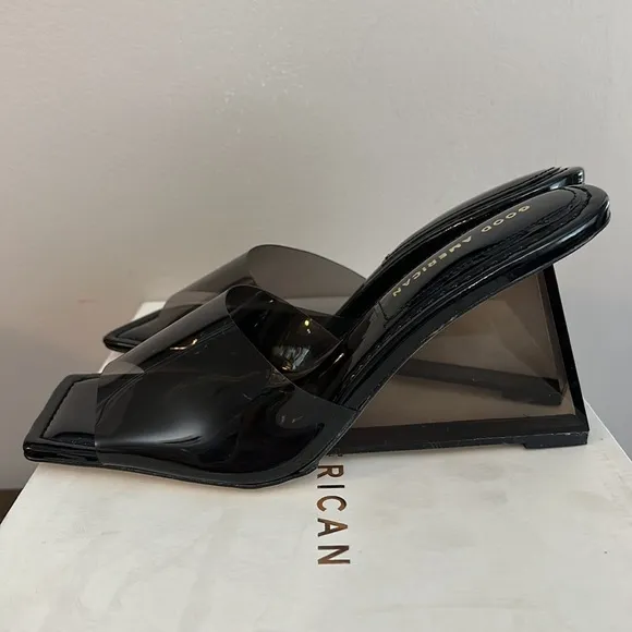 NEW IN BOX Good American Clear Black Wedge Mule Sandals