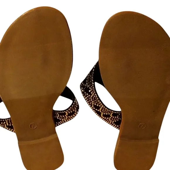 New in Box, YellowBox Sandals with Leather Insoles, Non-Slip Bottoms, Si…