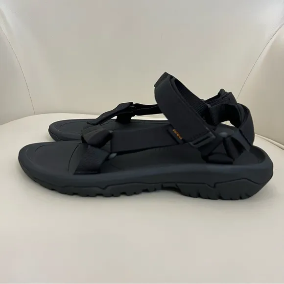 New in the box Teva Hurricane XLT2 women walking outdoors sandals size various