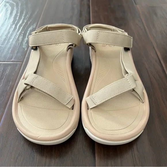 New in the box Teva WOMEN W HURRICANE XLT2  SSME walking sandals size 5 6 7 8