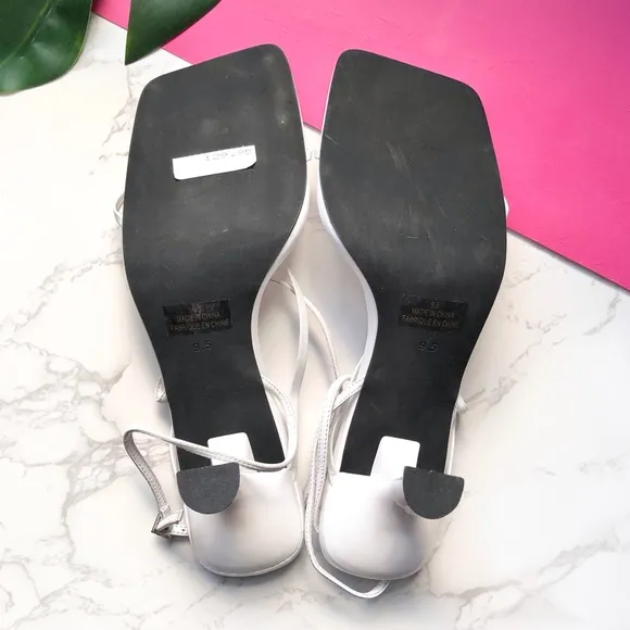 NEW Jeffrey Campbell Fluxx White Square Toe Sandals 9.5