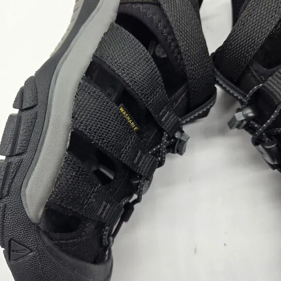 NEW Keen Newport H2 Youth sandals kids size 5 Black/Yellow shoes hiking