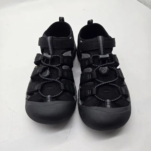 NEW Keen Newport H2 Youth sandals kids size 5 Black/Yellow shoes hiking