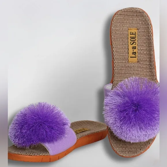 NEW! LA-a SOLE Seafoam Blue Fringe Playful Unique Pom Pom Sandals 8 9