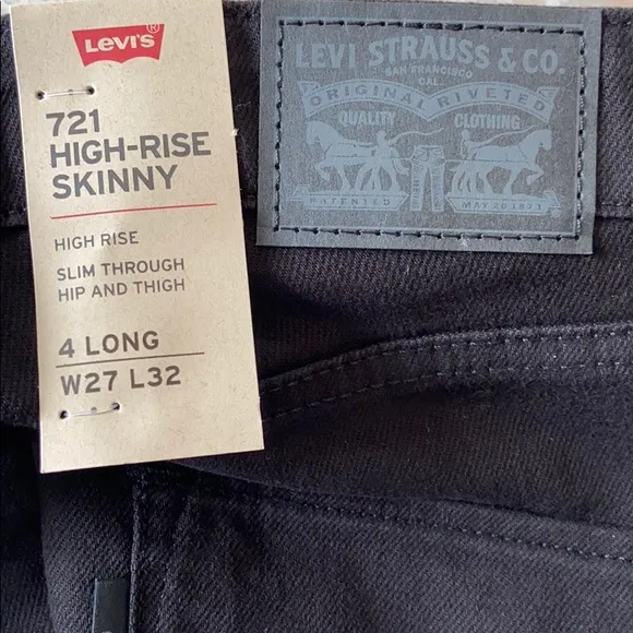 NEW Levi’s 721 high waisted skinny black jeans
