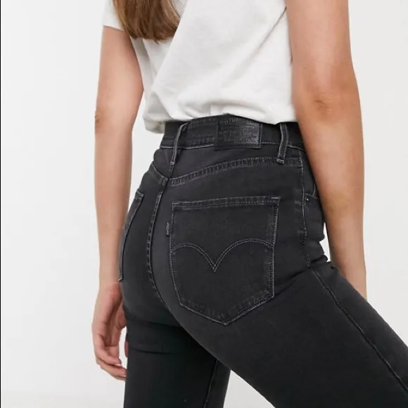 NEW Levi’s 721 high waisted skinny black jeans